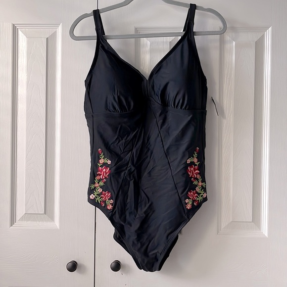 Adore Me Other - NWT Adore Me Retro Fit Floral Embroidery One Piece Swimsuit | Black | Size 1X